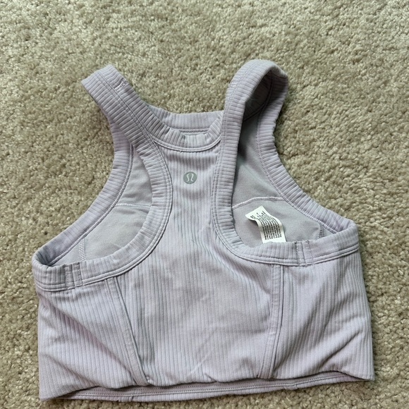Lululemon Lavender High Neck ribbed sports bra size 4 - Picture 2 of 5